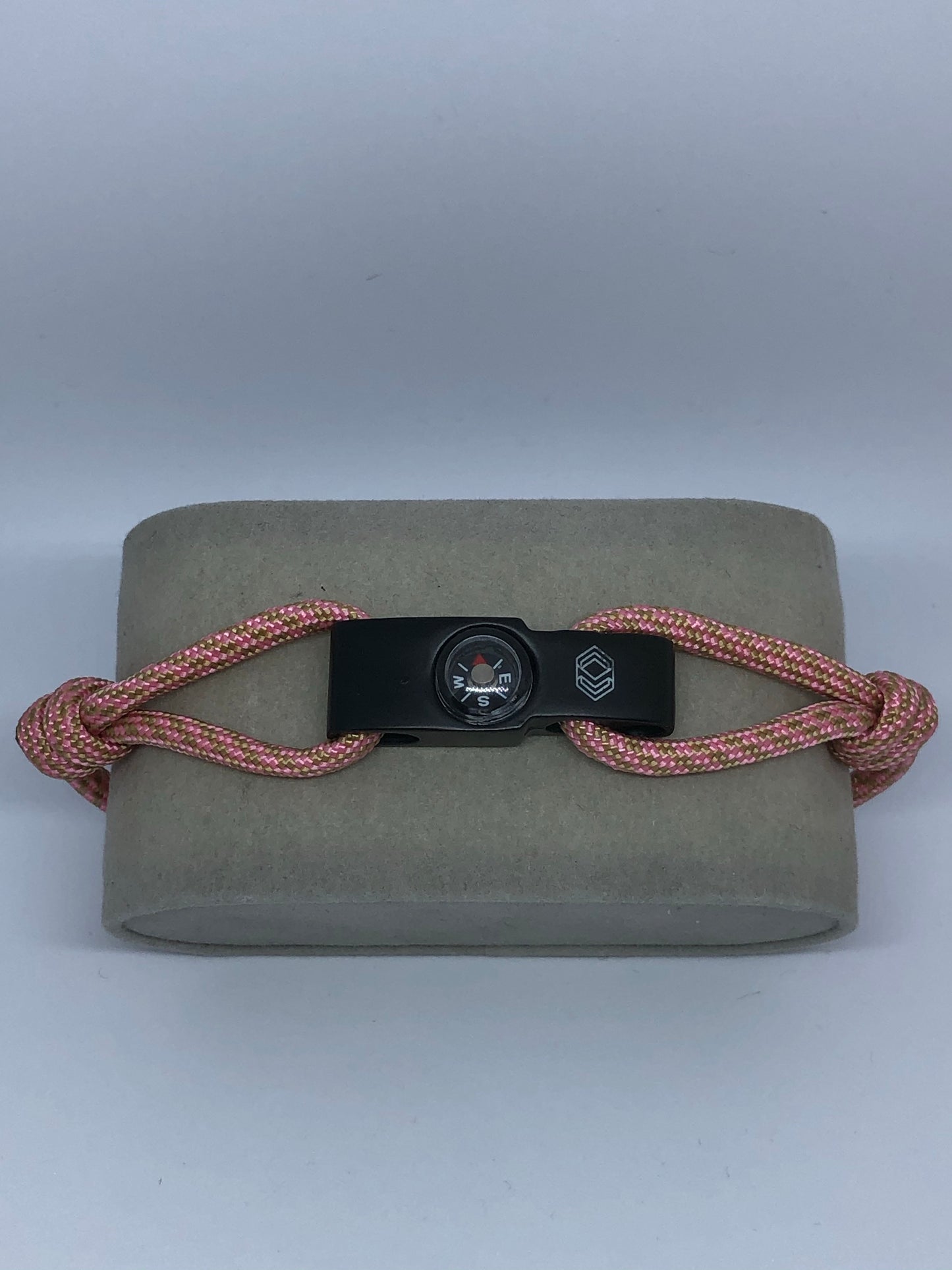CAP 2 Beige et Rose